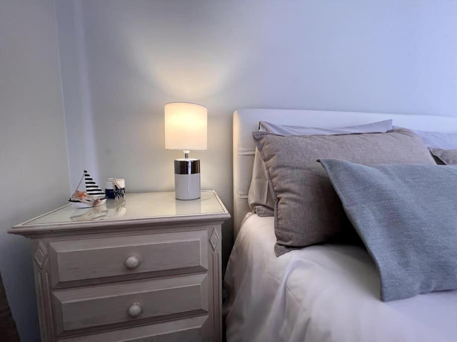 By The Sea - Apartamento Acolhedor E Relaxante. Canico  Bagian luar foto